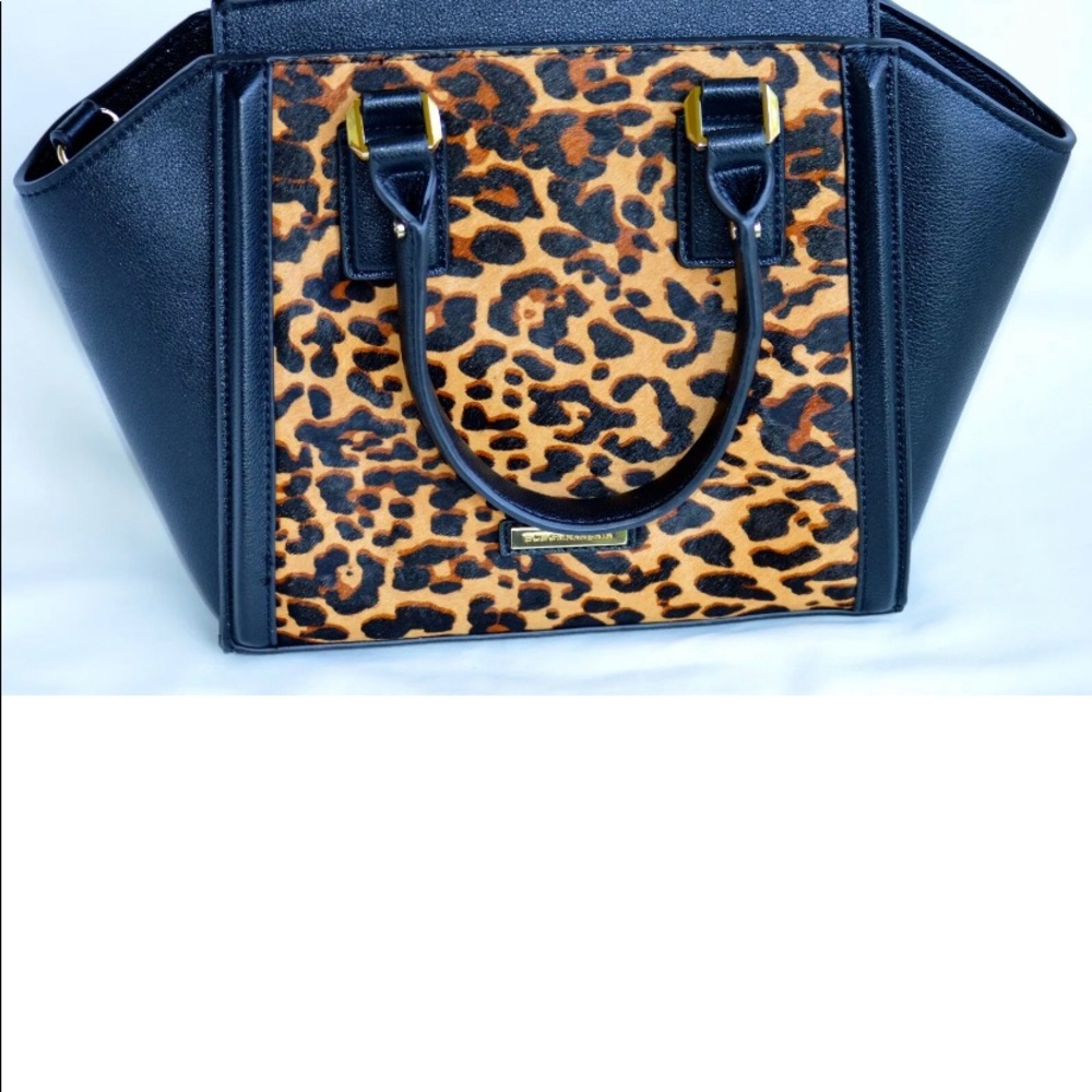 NWT BCBG Joselyn Curved Cheetah Satchel Origin$298 - Picture 2 of 7